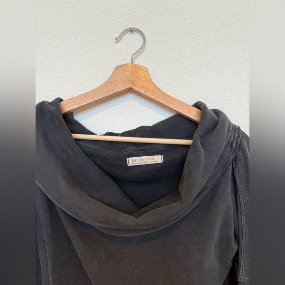 Free People We The Free Not The Same Long Sleeve Slouchy Shirt Dark Gray Medium - Picture 5 of 6
